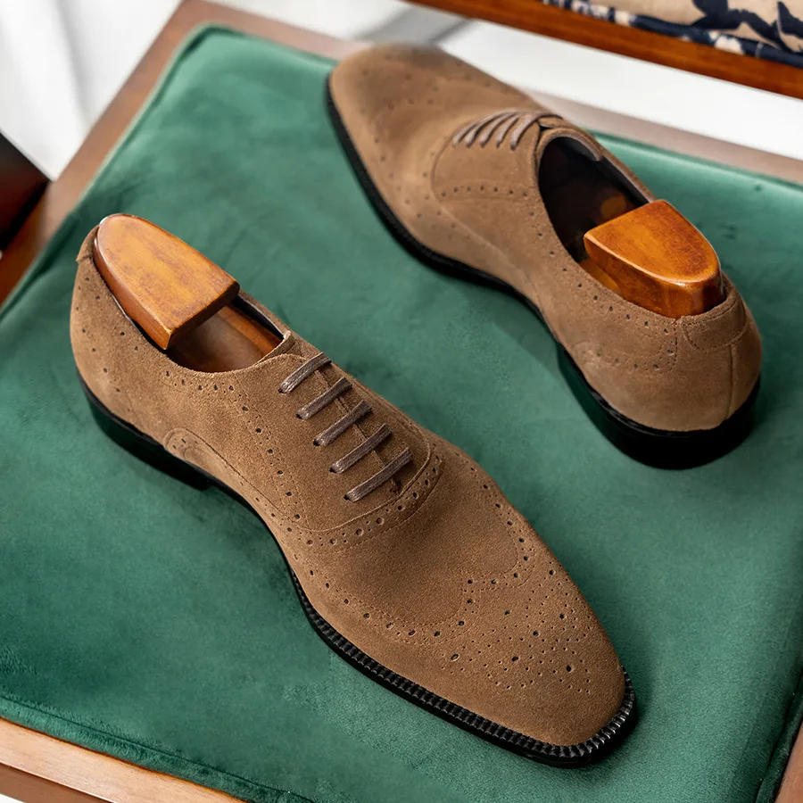 Fashion Cow Suede Mens Wedding Brogues Shoes Luxury Genuine Leather 2025 Autumn British Style Handmade Quality Dress Shoes Man