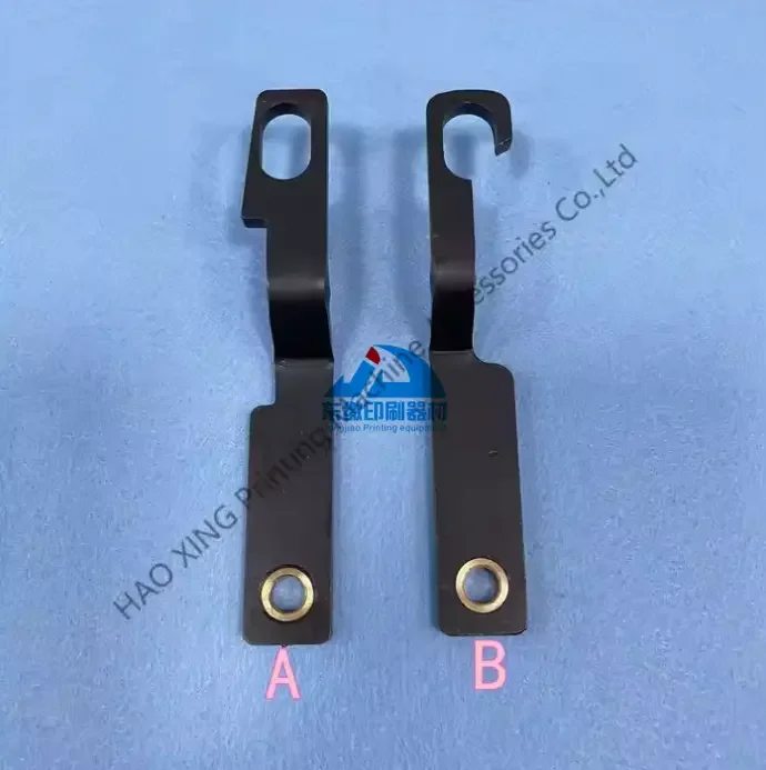 하이델베르그 SM102 CD102 오프셋 인쇄 기계 예비 부품 용 고품질 링크 후크 브래킷 C8.030.272 C8.030.273