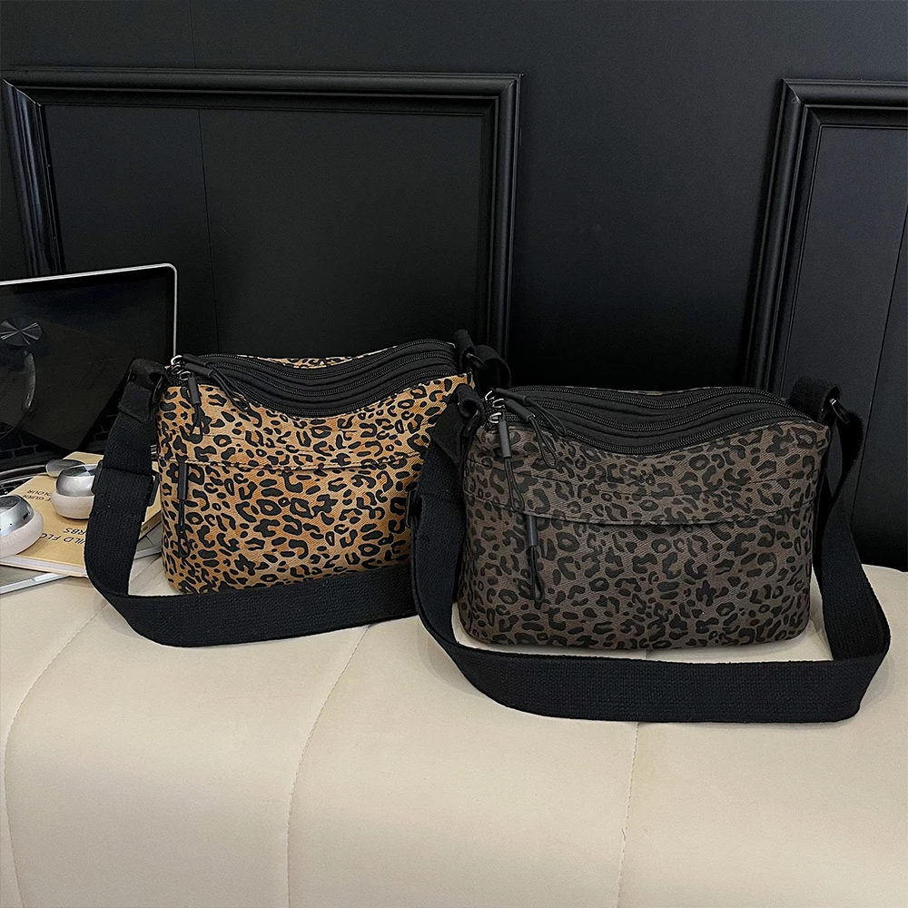 

Small Niche Design Retro Leopard Print Autumn and Winter New Large Capacity Commuter Bag Crossbody Single Shoulder Exquisite