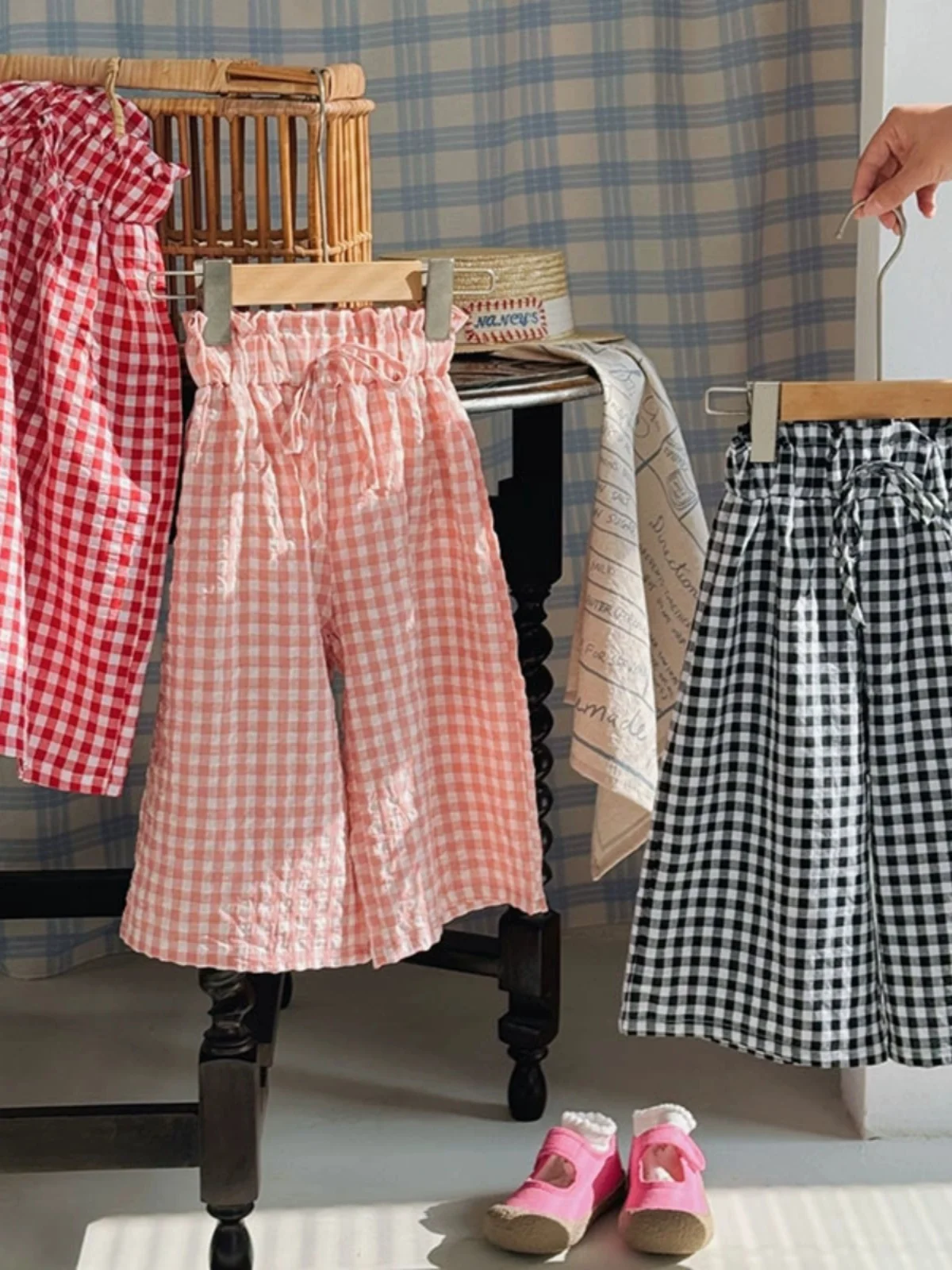 

Girls Summer Thin Wide Leg Pants 2024 New Sle Baby Girl Korean Version Nine Points Straight Tube Pants Faionable Skirt Pants