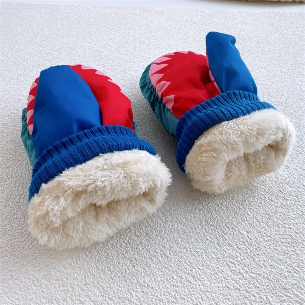 Cartoon Children Ski Gloves Warm Shark Pattern Snowboard Mitten with Knuckles Waterproof Winter Skiing Gloves Outdoor Sport