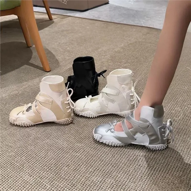 

Flat-soled Short Boots Autumn New Round Toe Shallow Mouth Metal Buckle Soft Bottom Non-slip Wear-resistant Sleeve Single Boots