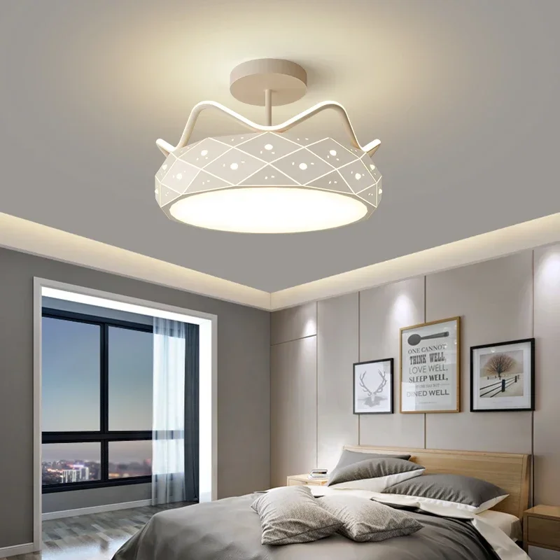 

Bedroom Ceiling Light Luxury Romantic Crown Crystal Lamp Modern Minimalist LED Light