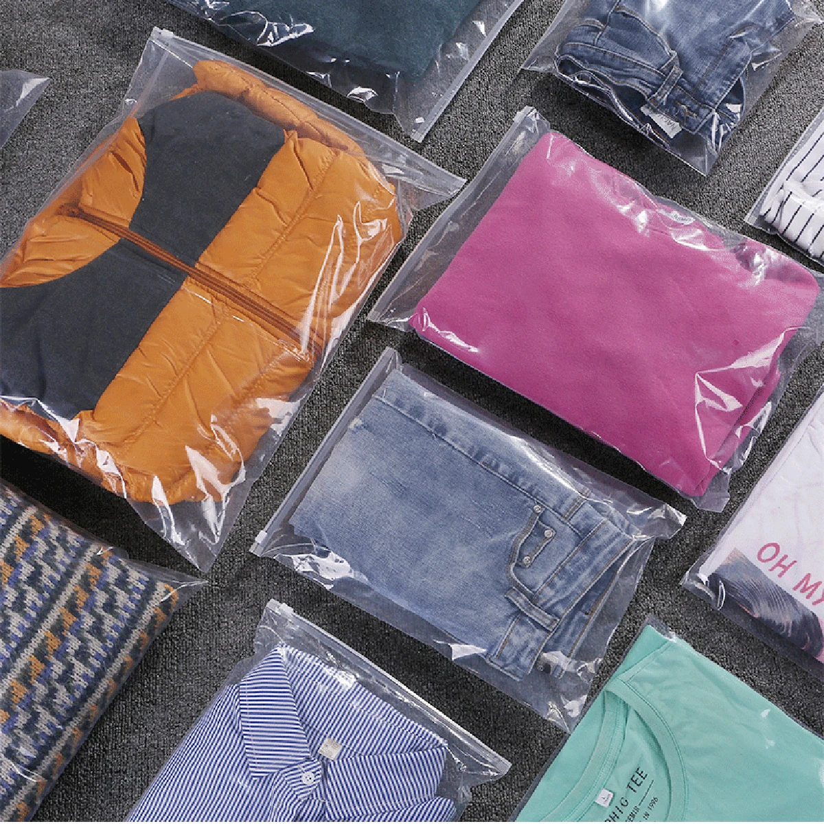 

20Pcs Transparent Resealable Plastic Sealed Bags Frosted Surface Storage Pouch for Clothing Underwear Socks Convenient Organizer