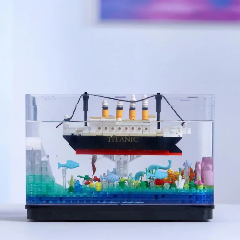 

fish tank building blocks plastic fishbowl toys the sinking ship model ocean exploration mini bricks boys and girls gifts