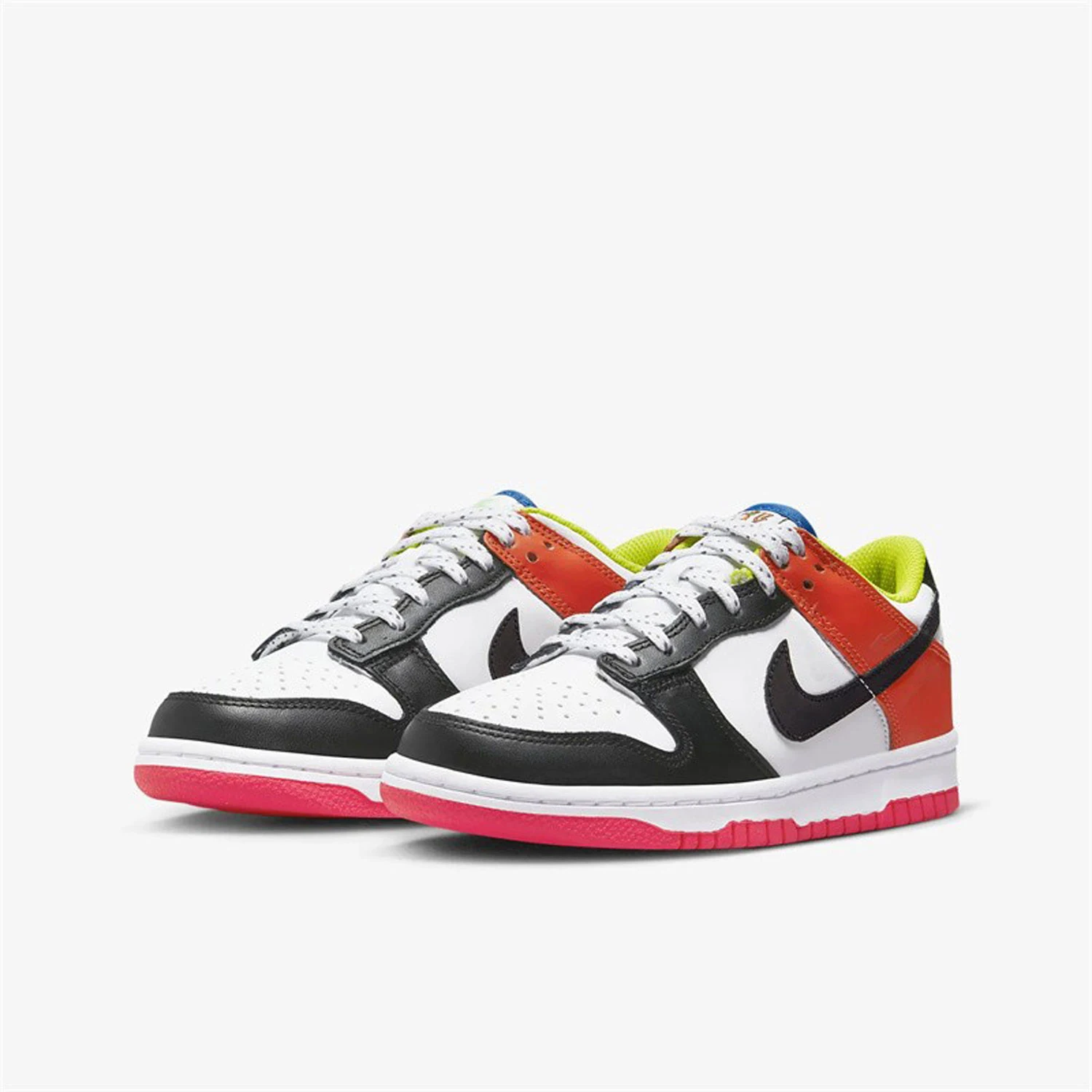 

Оригинальные женские повседневные туфли Nike Dunk Low (GS) DV1752-101