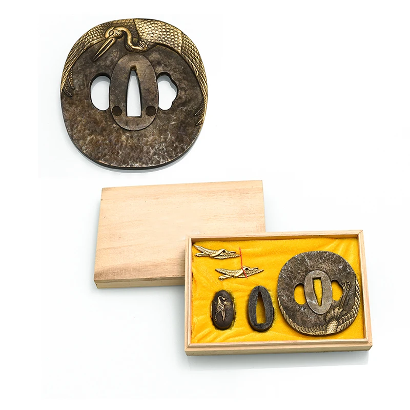 Katana Tsuba, Fuchi Kashira Menuki of Samurai Sword Metal Fittings, Hand Guard, Brass Material, Nihonto Fittings, Bird