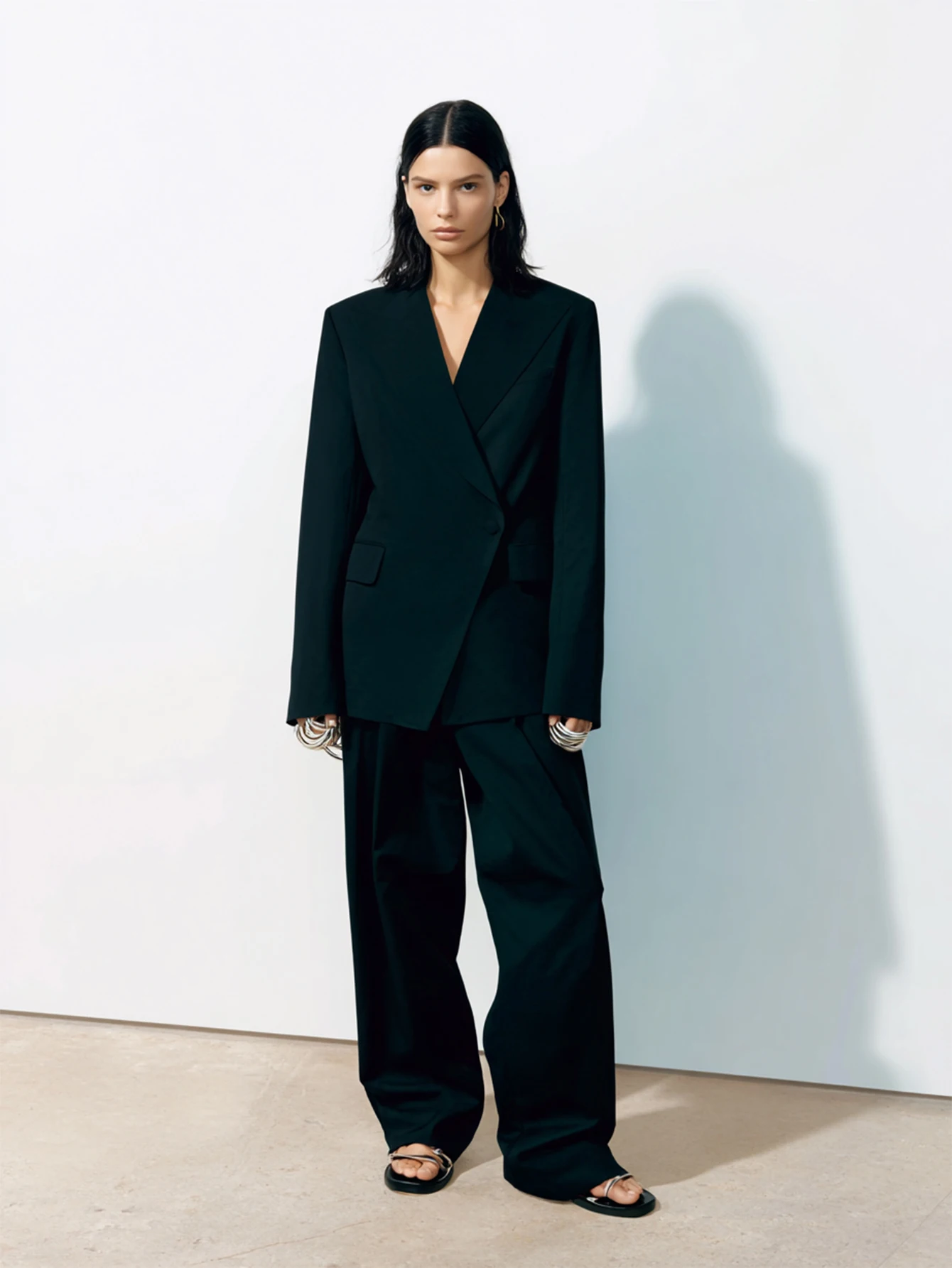 

Женский пиджак с длинными рукавами и лацканами, свободный крой, офисный женский стиль, осенний приличный простой дизайн для профессиональной настройки