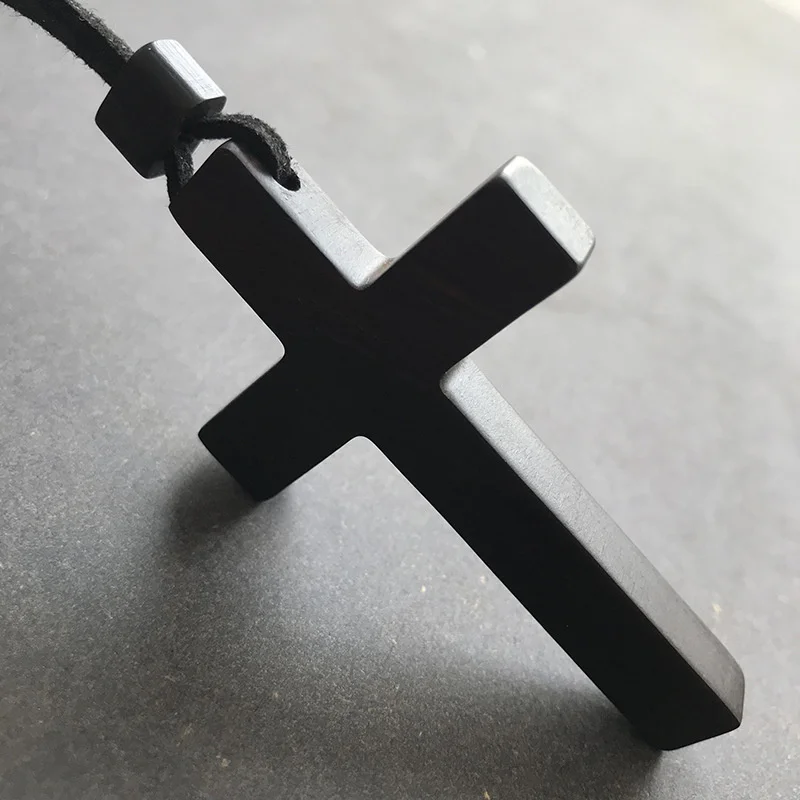 High-end Ebony Necklace For Men Jewelry Gift Personality Black Wood Cross Pendant Women Necklace Choker Christianity Accessories