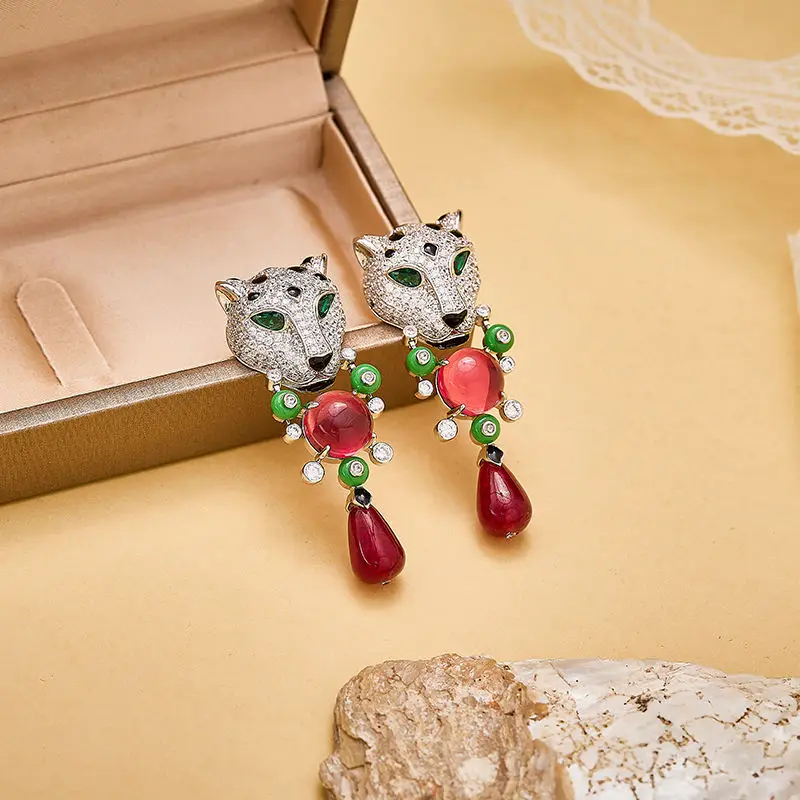 Luxury Fashion Leopard‑Print Tassel Necklace & Earrings Jewelry Set For Women, Inlaid Cubic Zirconia Red‑Green Beads Bridal Wedd