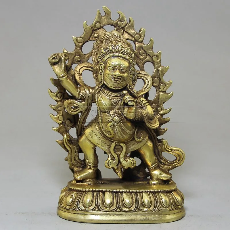 

Vintage handicrafts Bronze brass King Kong hand Tibetan Buddha ornament Brass statue Figure sculpture