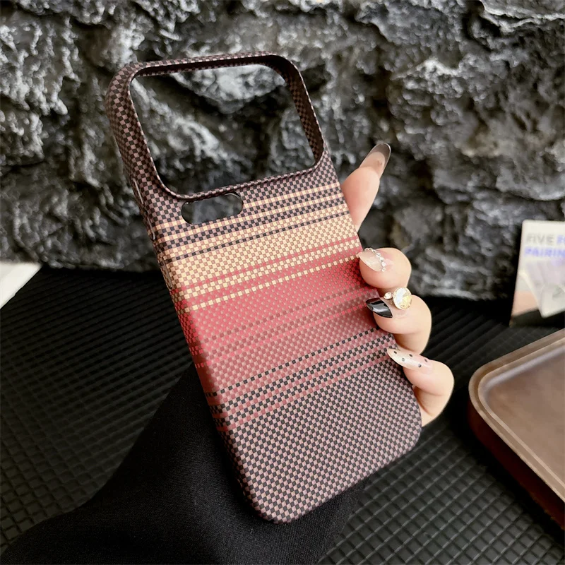 

For Xiaomi 13 14 ultra 17pro Luxury PC Water Sticker Carbon Fiber Stripe Magnetic Cover For Xiaomi 17promax Shockproof Bumper