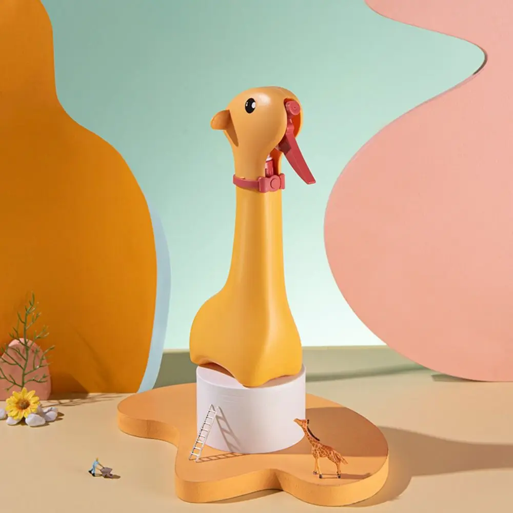 

Gardening Tool Shower Plastic Giraffe Watering Pot Cute Creative Sprinkler Pot Cartoon Durable Watering Kettle Flowerpot