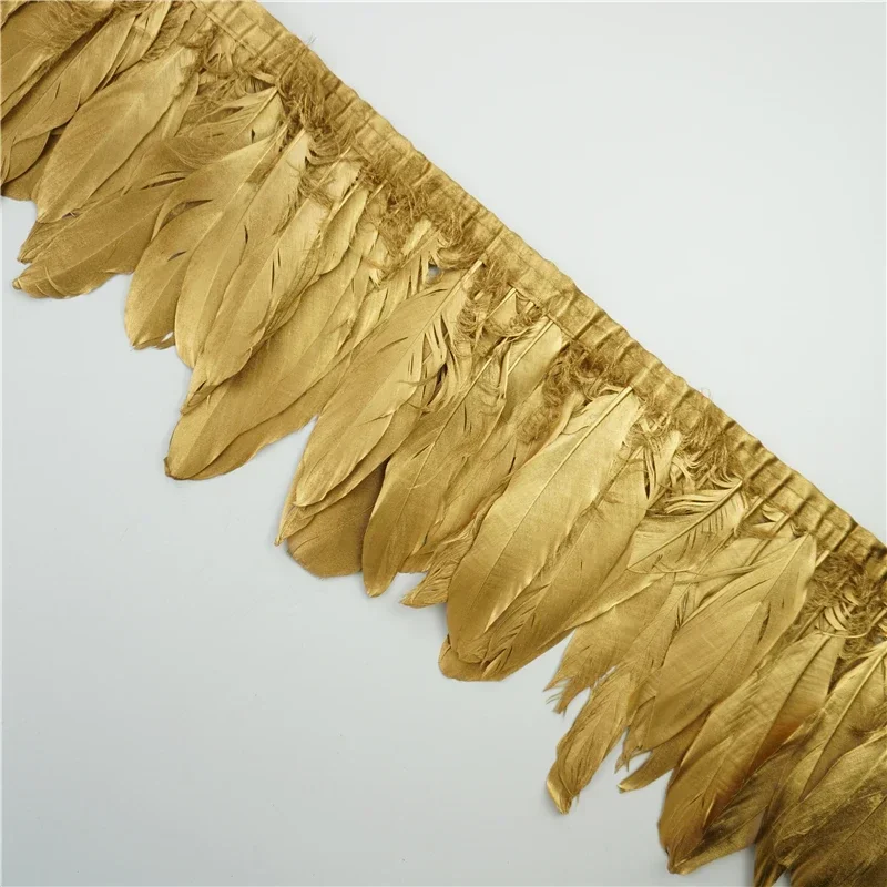 2 Meter Sprühgold-Silber-Gänsefederquastenband, Fransenband mit Federn für Bastelarbeiten, Kleiderdekoration, Kleidungsdekorationen – Detail 2