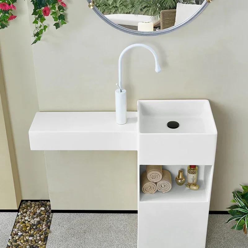 Lavatório de pedra artificial Cline integrado de chão creme vento