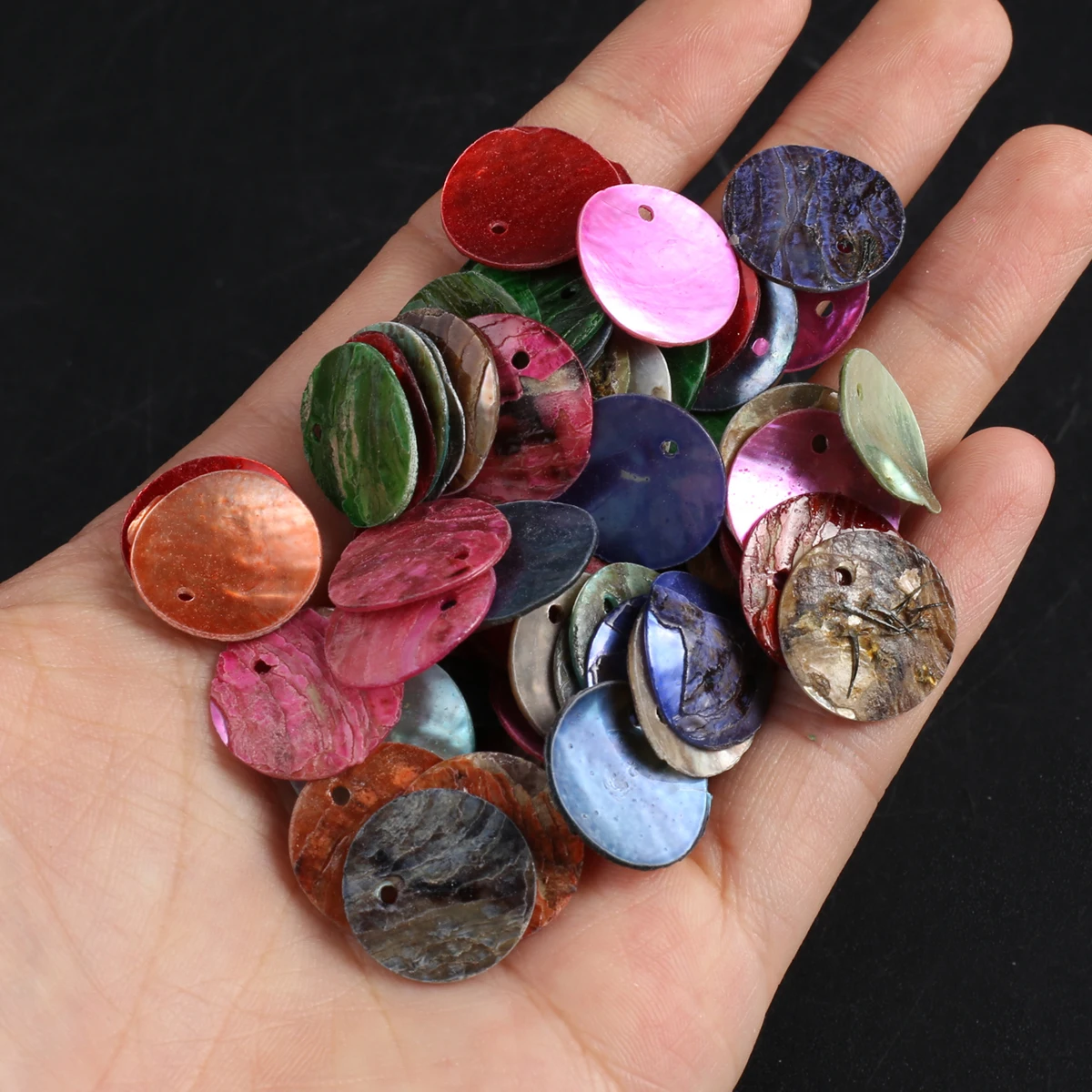 

100PCS Round Shell Pendant Beads Colorful Natural Shell Jewelry Making DIY Necklace Earrings Charms Accessories Wholesale