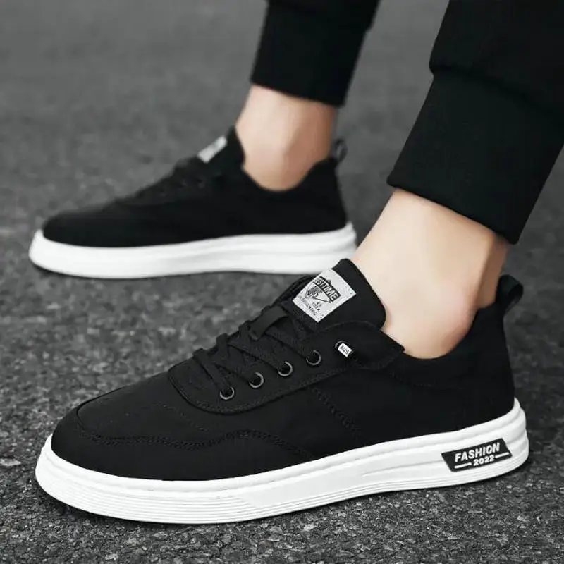 Men Vulcanized Shoes Black White Boys Trend Street Youth Walking Sneakers Comfortable Canvas Shoes for Men Vulcanized Footwears