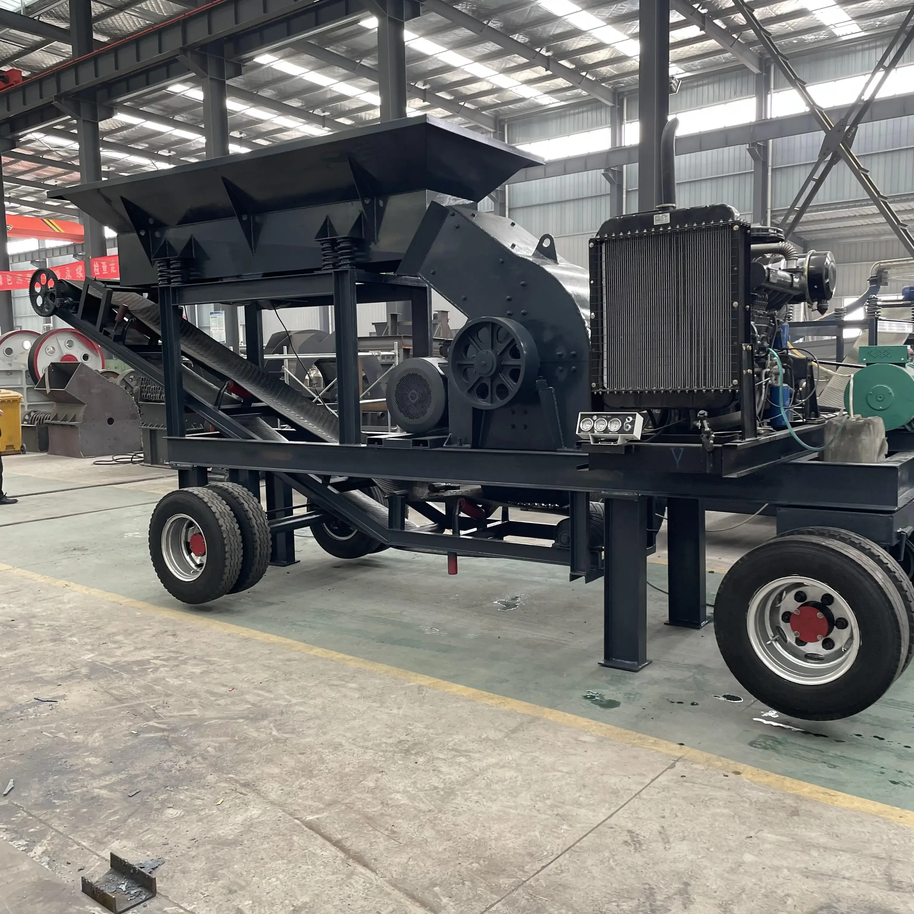 YG Customized Crusher Shredder Machinery Mobile Iron Ore Granite Stone Crushing Primary Jaw Crusher Machine Price For Sale