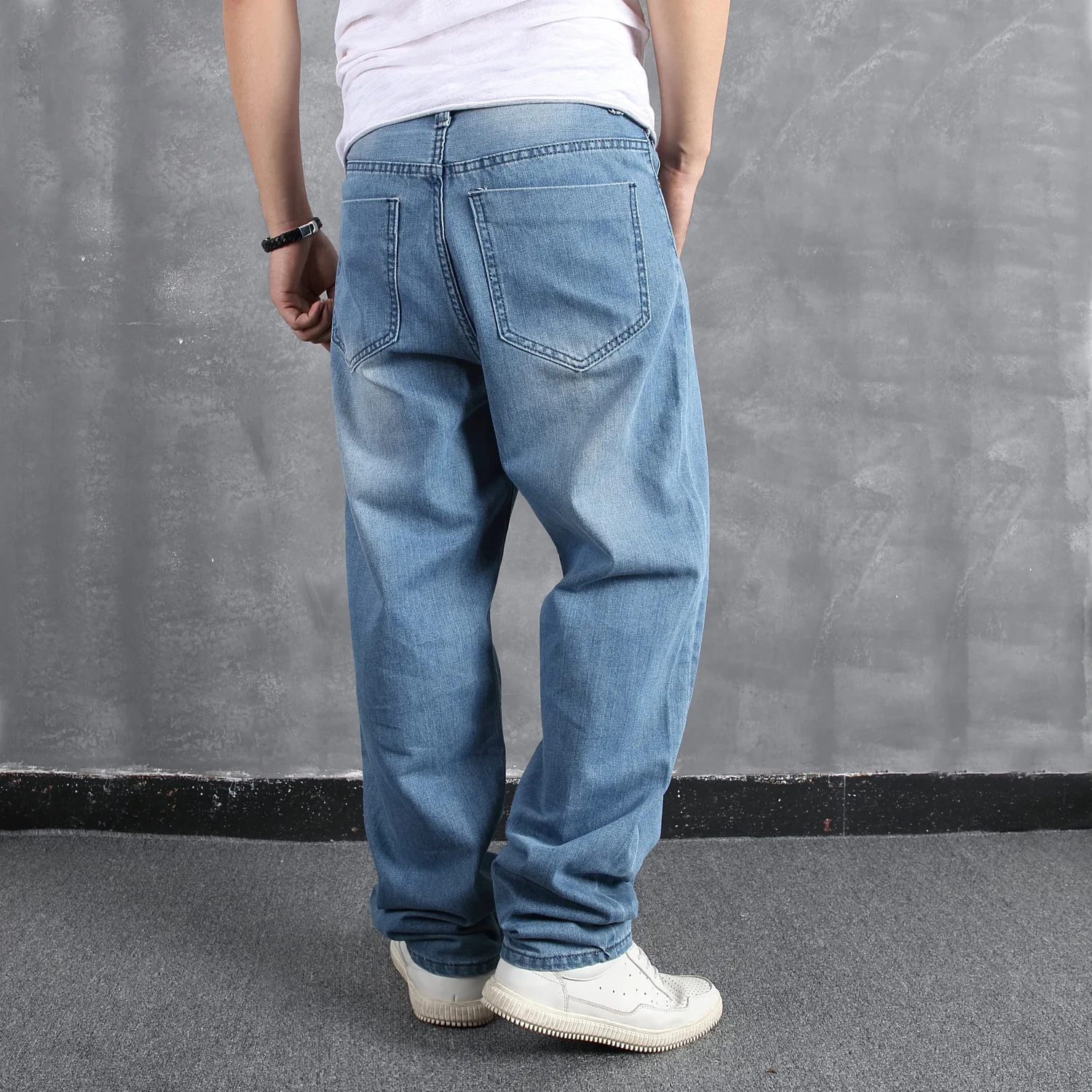 Classic Straight Skateboard Jeans Men Casual Loose Baggy Hip Hop Harem Denim Pants Wide Leg Streetwear Trousers Clothes