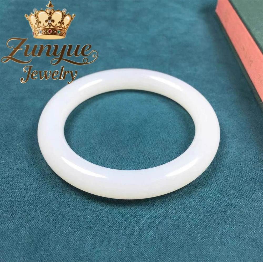 

High-End Hetian Jade White Jade Round Bracelet Handicraft Best Selling Fashion Jewelry Exquisite Elegant Popular Gift For Friend