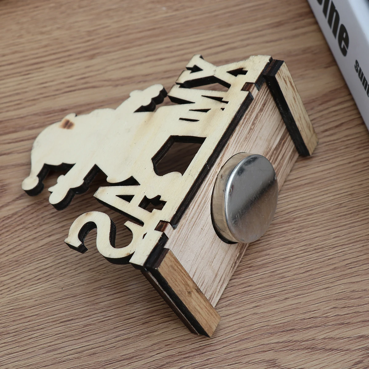 

Christmas Light Holders Wooden Candlestick Decoration Tealight Decorations