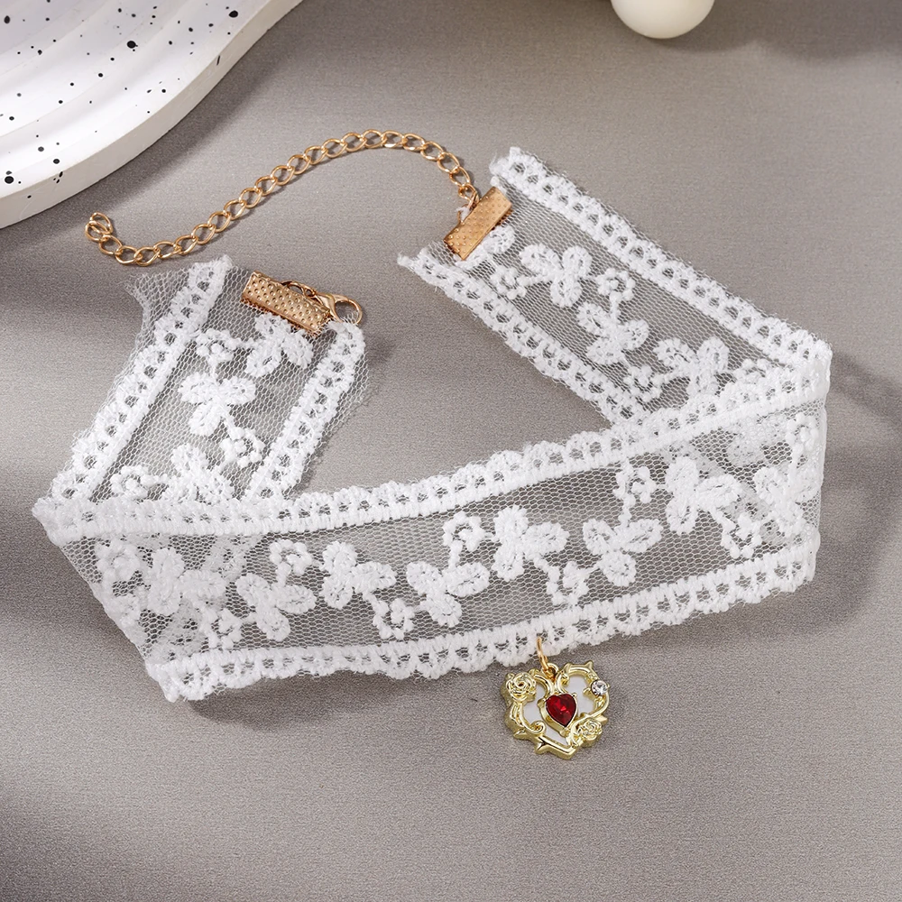 Aihua Neo-Gothic Victoria White Heart Necklace for Women Vintage Aesthetic Grunge Y2K Lace Necklace Choker Jewelry Gifts