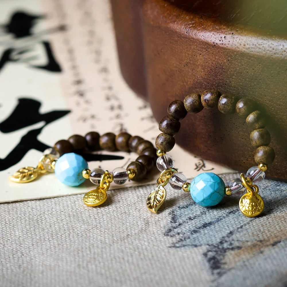 

Hand-woven first-line butter agalwood traditional Chinese style niche ring, original cultural wooden finger ring