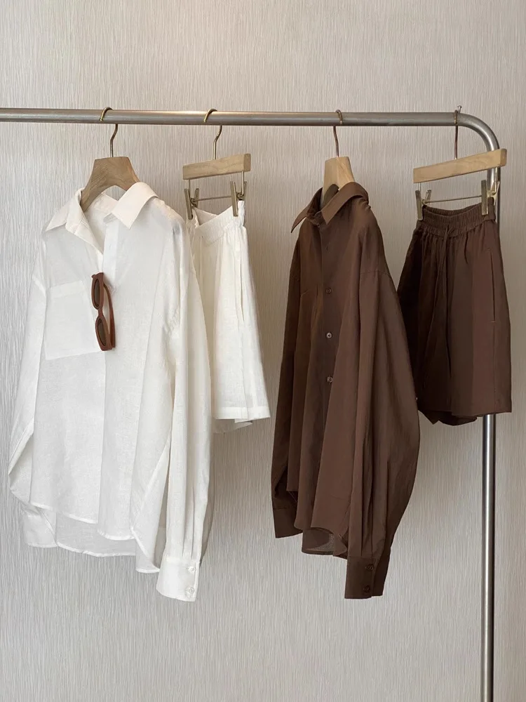 

Лето, 20% хлопок, 80% рами, комплект, рубашка с длинными рукавами и лацканами, шорты с эластичной резинкой на талии, комплекты из двух предметов, французский повседневный модный свободный женский костюм