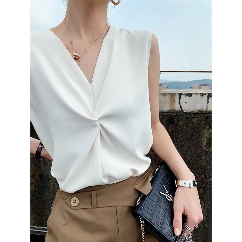 Elegant White Sleeveless Blouse Summer New V Neck All-match Solid Color Simplicity Office Shirt Tops Fashion Sexy Women Clothing