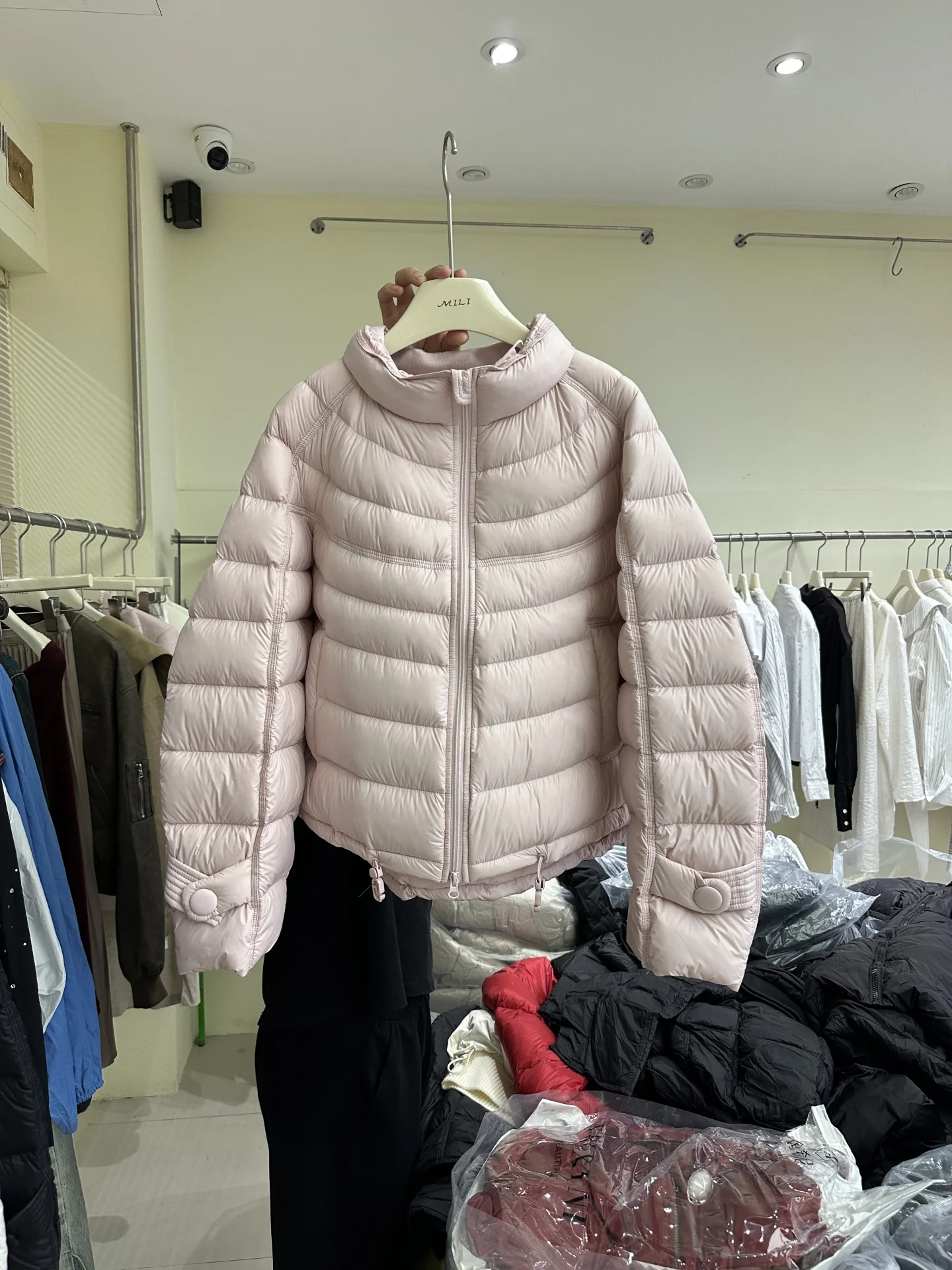 

Women's down Jacket XM25018 Cable Knit Collar Drawstring Design Winter Coat White Duck down Straight Cut Commute Style