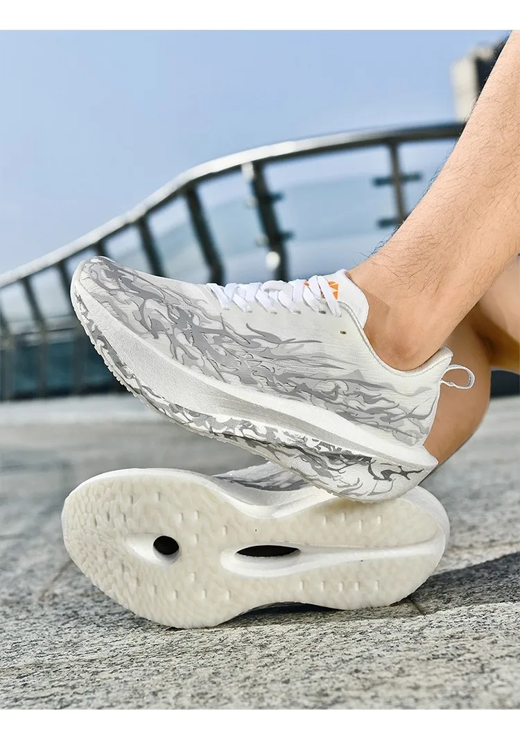 

2025 New Men's and Women's Running Shoes Couple's Matching Sports Shoes Comfortable Walking and Jogging Shoes