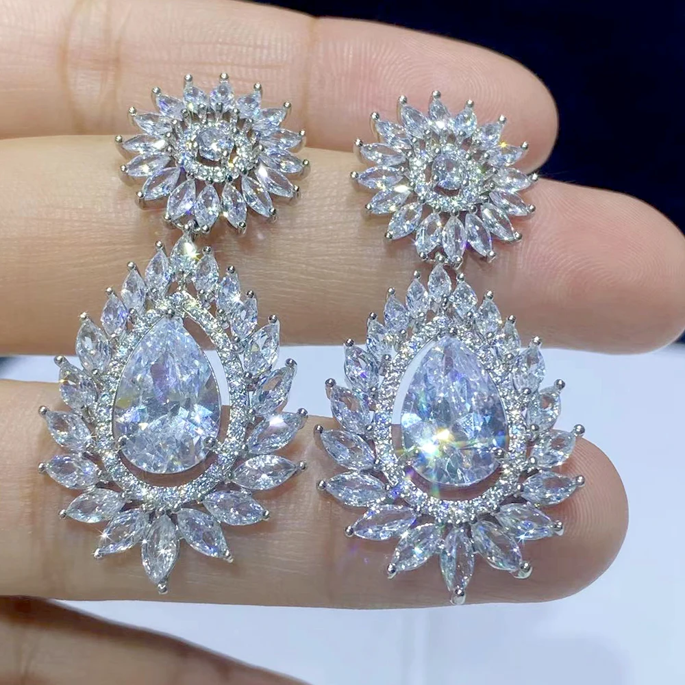 ASNORA Elegant Chandelier AAA+ Cubic Zirconia Long Big Crystal Bridal Dangle Drop Earring for Wedding Jewelry Bridesmaid Gifts