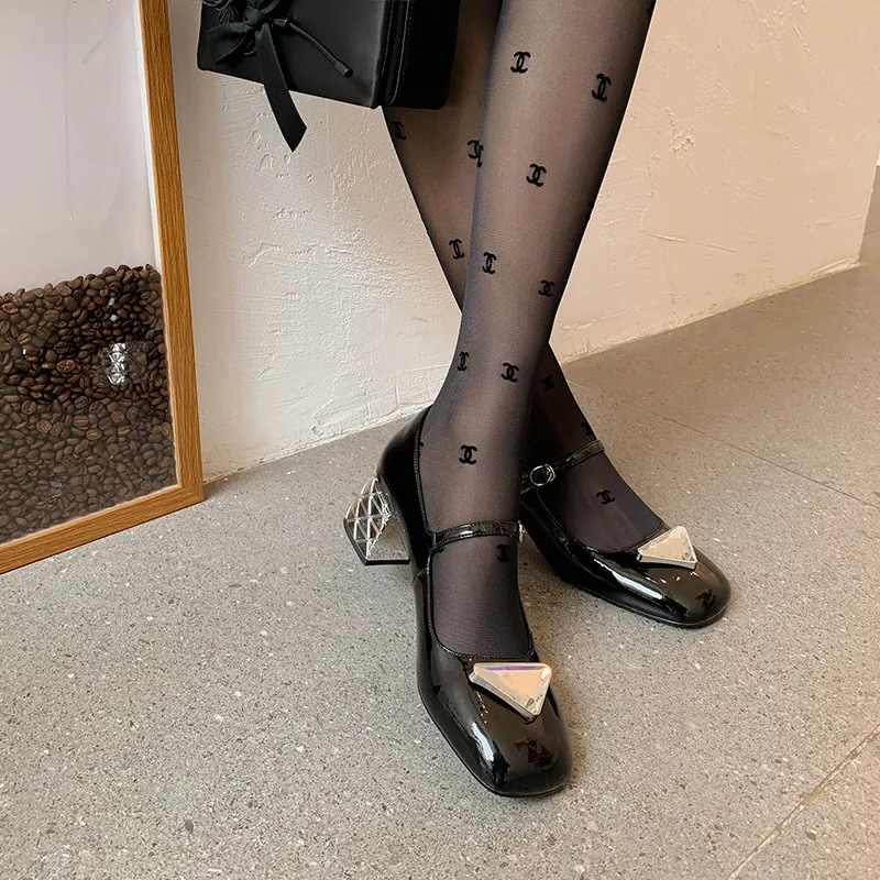 MKKHOU Fashion Pumps New High Quality True Leather Triangle Button Round Head Mid Heel Sandals Daily Commuter Modern Shoes Women