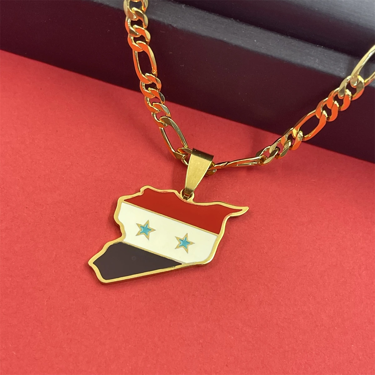 Cross border hot selling Syrian national silhouette necklace, red, white, black dual star national flag hang tag, Middle Easter