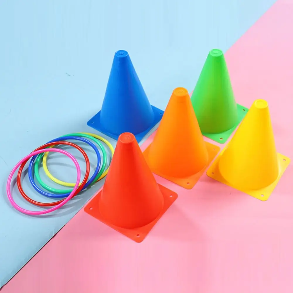 플라스틱 아이스크림 콘 후프와 보관용 메쉬 백 농구 축구 훈련용 컬러 콘 게임 6개 콘 + 10개 후프 색상 랜덤