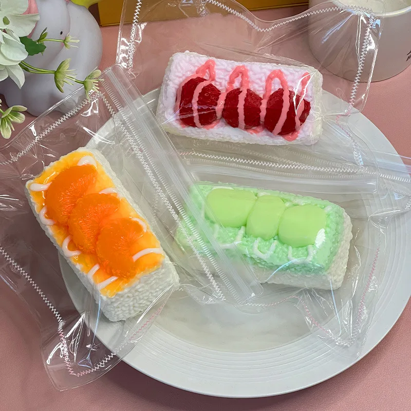 ZOCO 安全と環境保護 ケーキ型シリコン製ピンチ玩具 握るおもちゃ フィジェットトイ ストレス解消ギフト