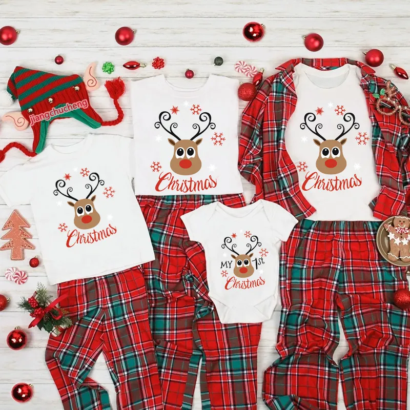 New Reindeer Family Christmas Shirts Cotton Matching Dad Mom Kids Tshirts Baby First Xmas Rompers Family Look Outfits Clothes