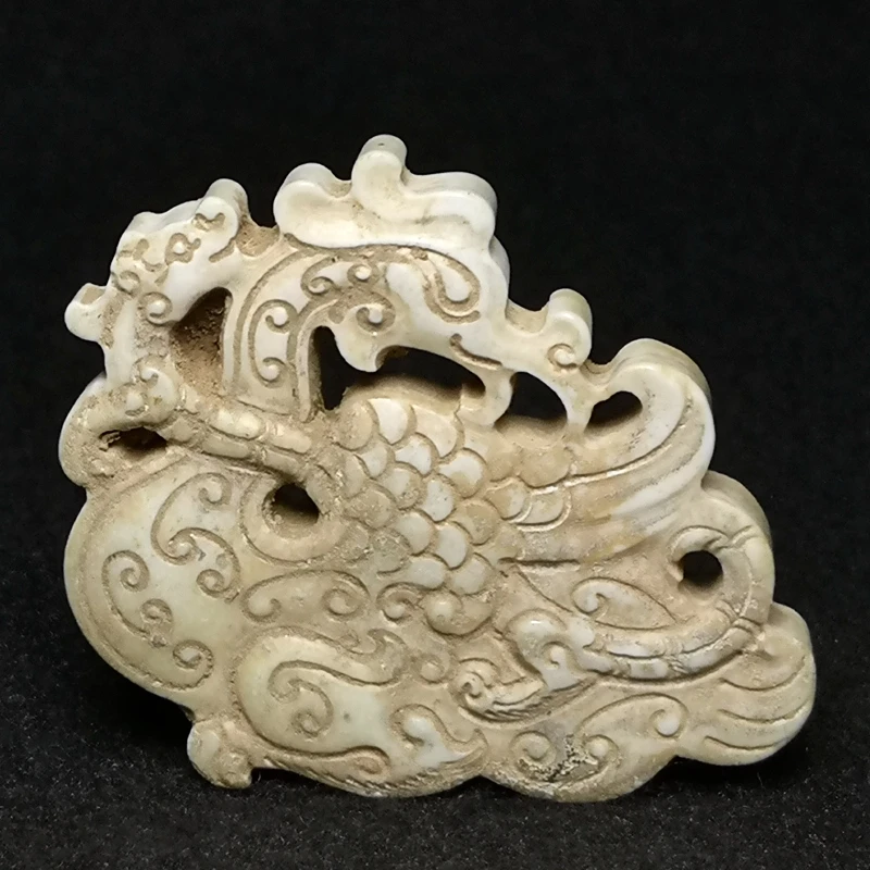 1919 Antique art Size 1.8 Inch China Old Dynasty Jade Carved Bird Beast Duckbill Yubi Yu Bi Amulet Pendant Collection