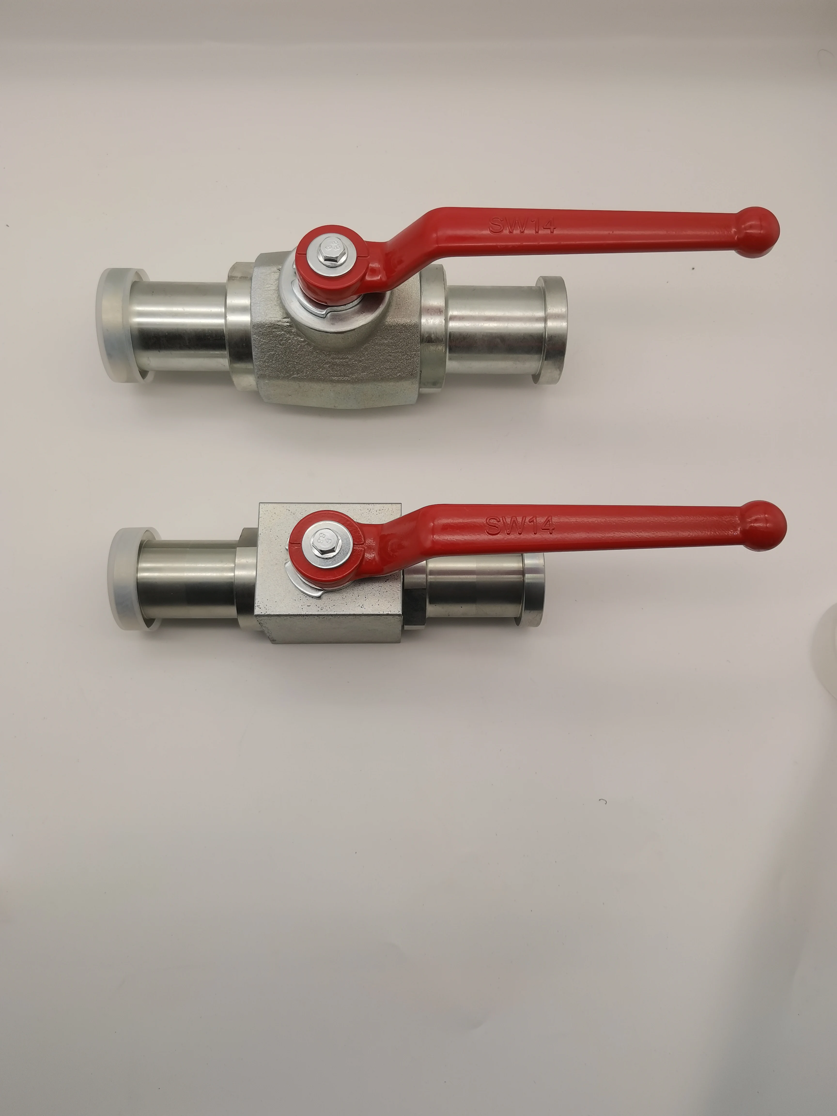 Valvola a sfera ad alta pressione NPT 1/2 DN16 VALVOLA a sfera standard per l'industria petrolifera femminile a 2 vie