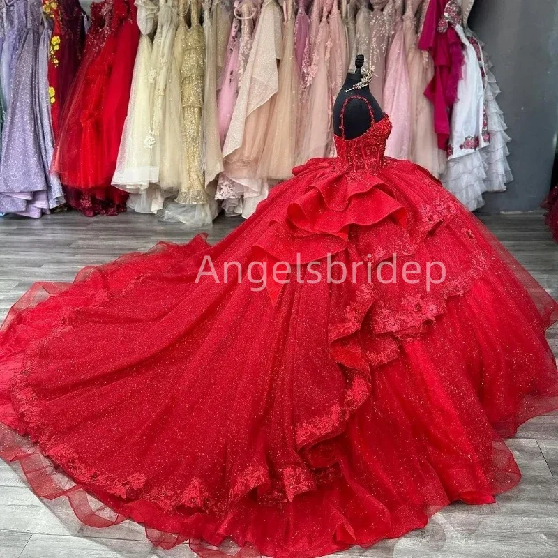 فستان Quinceanera أحمر من Angelsbride ، ثوب الكرة ، مزين بلمعان ، مطرز بالخرز ، أحزمة السباغيتي ، حلوة 16 ، 15 سنة