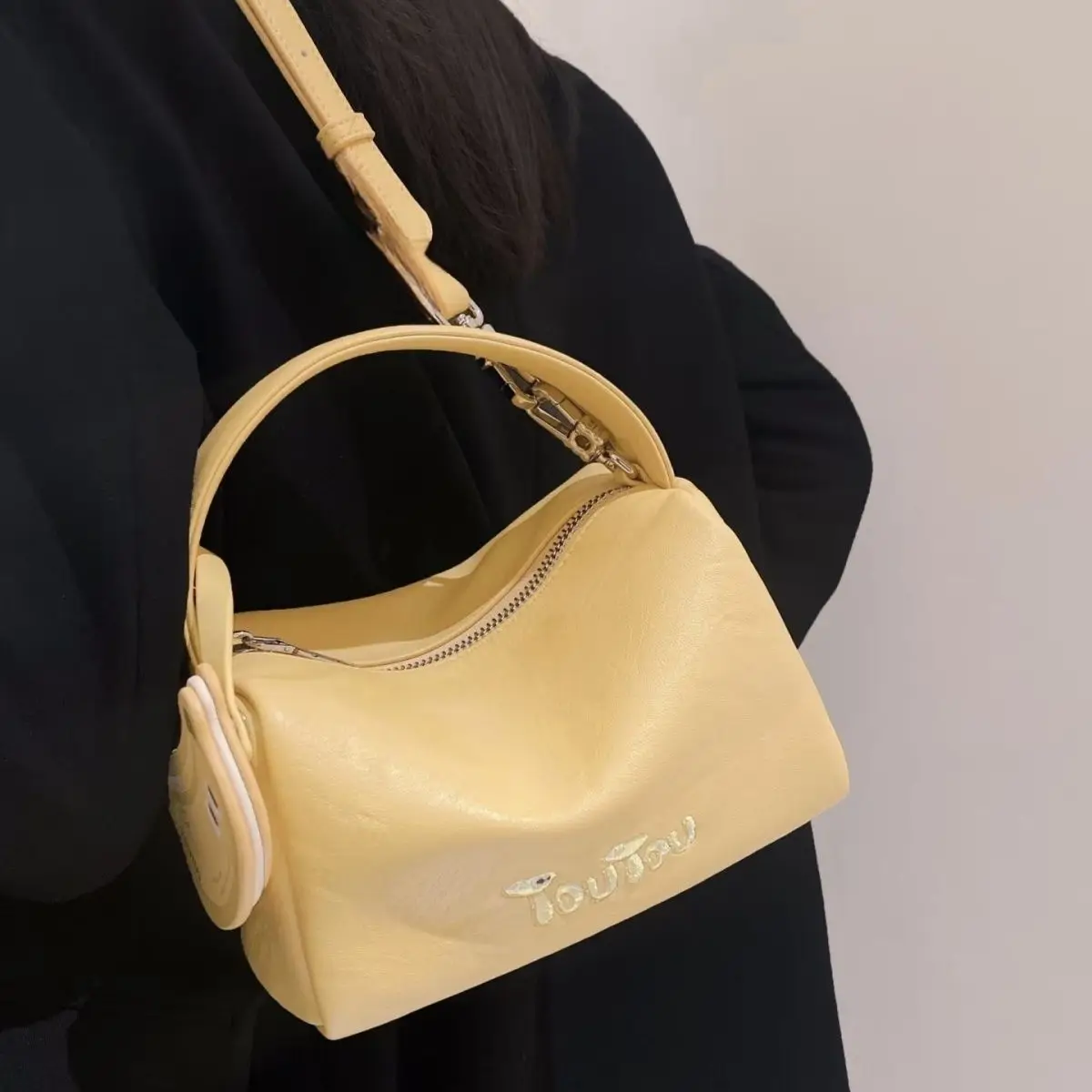 

JIAERDI Sweet Cute Yellow Tote Bag Women Large Capacity Leather Shoulder Bag Ladies Cartoon Banana Letter Tote Underarm Bag 2025