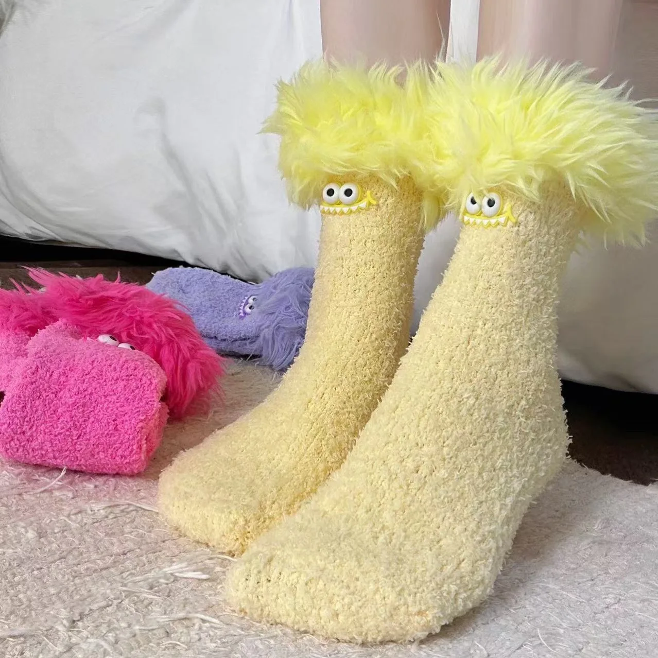 Damensocken, Cartoon-Dopamin, japanisch, Kawaii, niedlich, lustig, mittlere Röhrensocken, dick, warm, dick, Korallenvlies, Bodensocken für Mädchen
