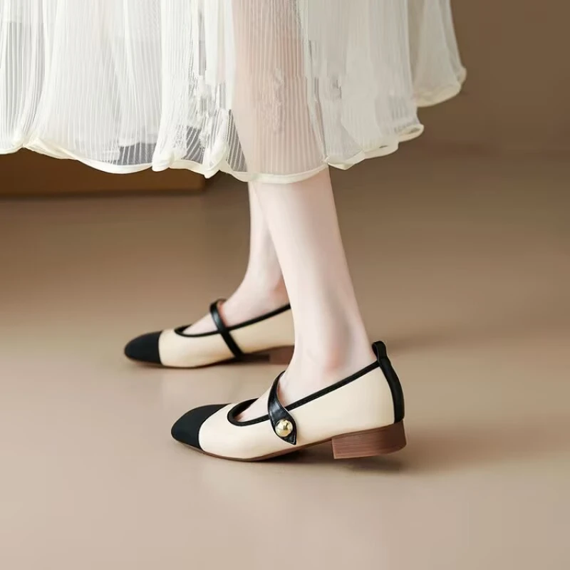 2025 Autumn New Fashion Women's Shoes — Two-Tone Color Block Square-Toe Ankle-Strap French-Style Fall Shoes