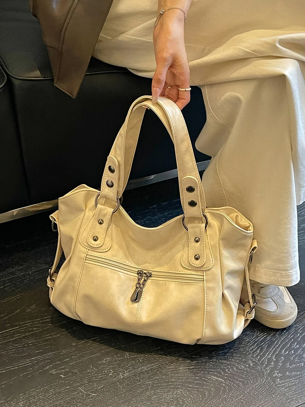 GG Luxury Shoulder Bag for Women 2026 New Casual Crossbody Bag Ladies Daily Commute Handbag Large Capacity Soft PU Leather Tote