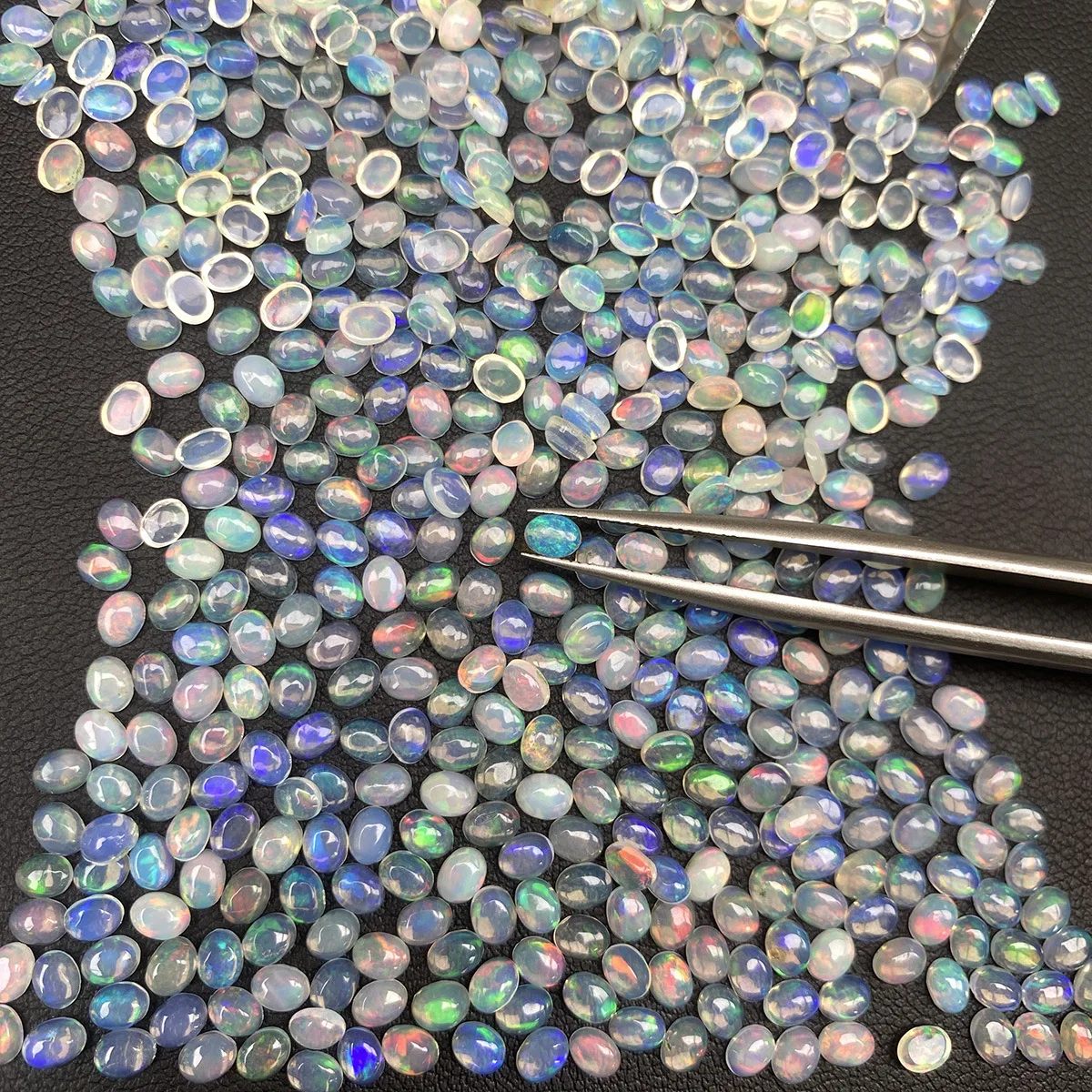 Wholesale 10pcs Natural Genuine Fire Opal 3x4mm Oval Semi-Precious Gemstone Cabochon Ring Face For Jewelry