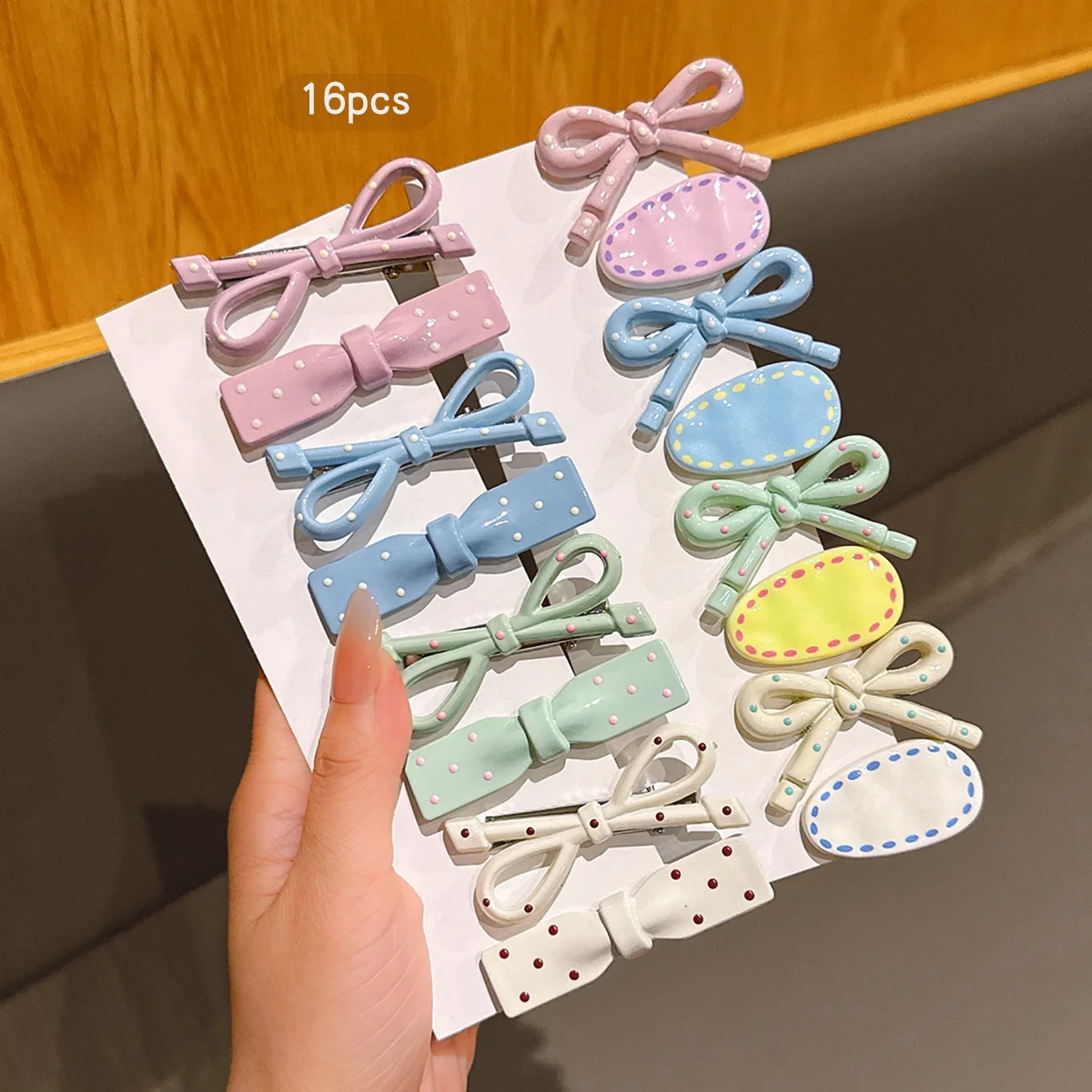 16 colorful simple hair clips with a sweet and stylish style, suitable for daily use as headwear