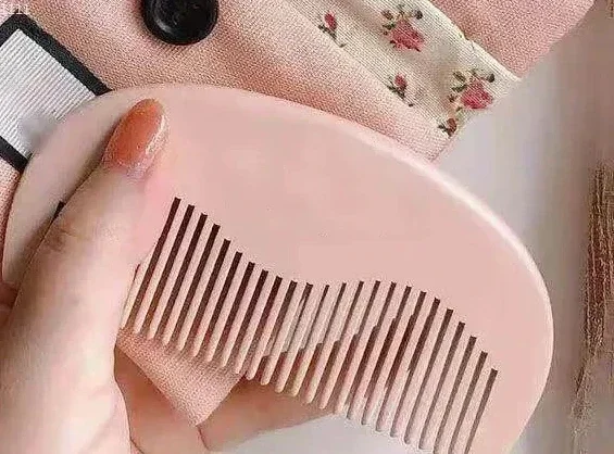 Peach Wood Comb Counter Gift Naked Pink Makeup and Beauty Small Comb with Linen Small Floral Packaging Makeup Comb Hair Care