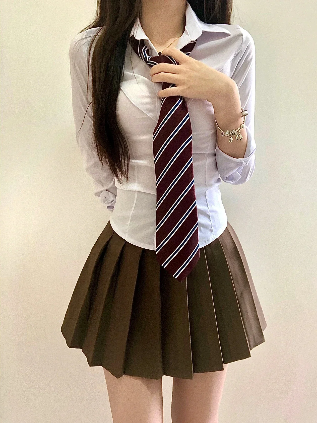 Conjunto de terno uniforme feminino picante de manga comprida, camisa branca fina, mini saia plissada, uniforme diário japonês JK, verão