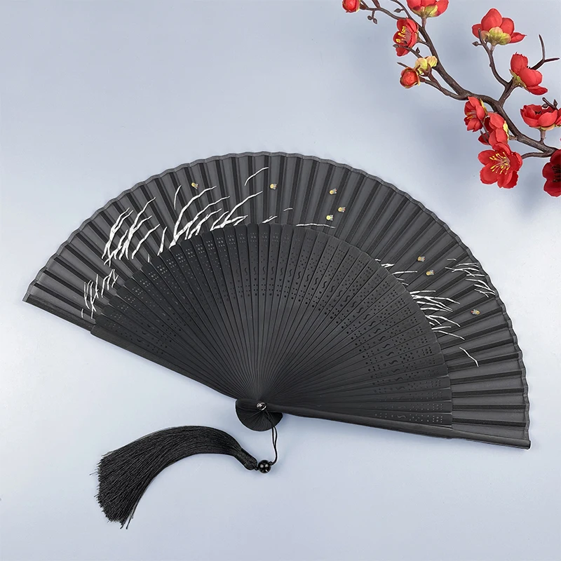 

Home Daily Hand Fan Chinese Fan Hanfu Cheongsam Dancing Hand Folding Fan Silk Durable Good Opening and Cclosing Bamboo Fan