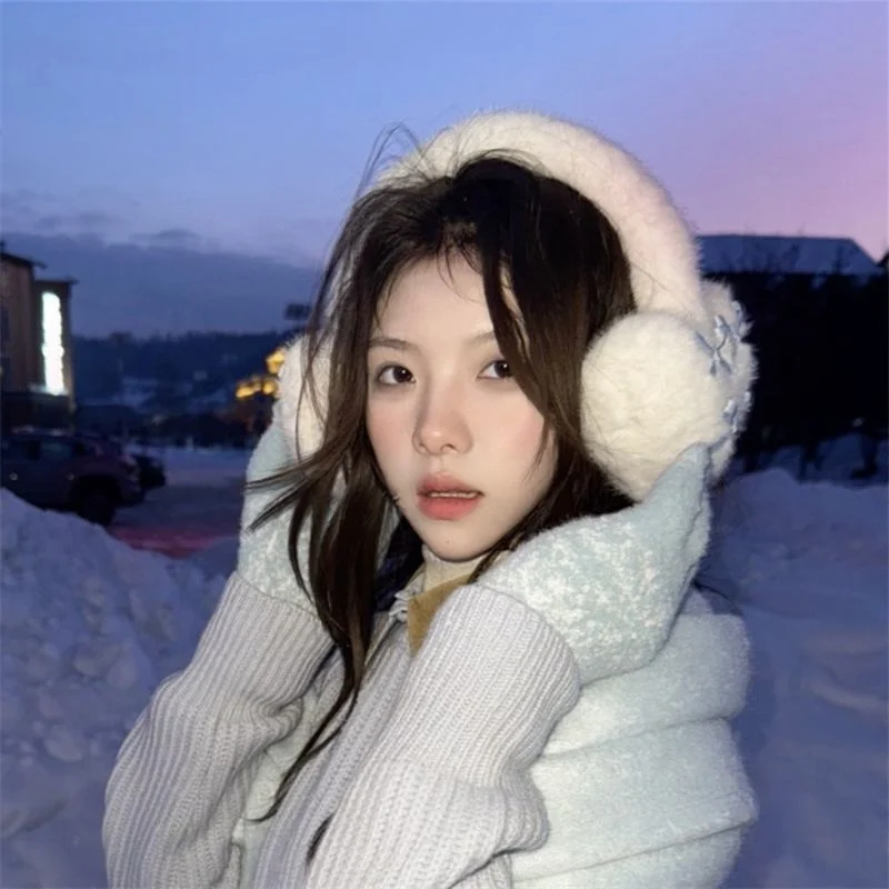 Women's earrings hair ear heater earmuffs winter girl earplugs Earmuffs heart bow ear cover for girls ear warmer Lolita things